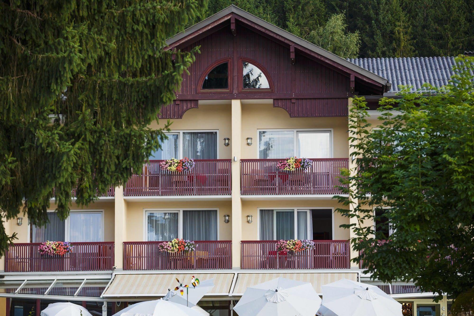 Seehotel Vinzenz Velden am Wörthersee Exterior foto